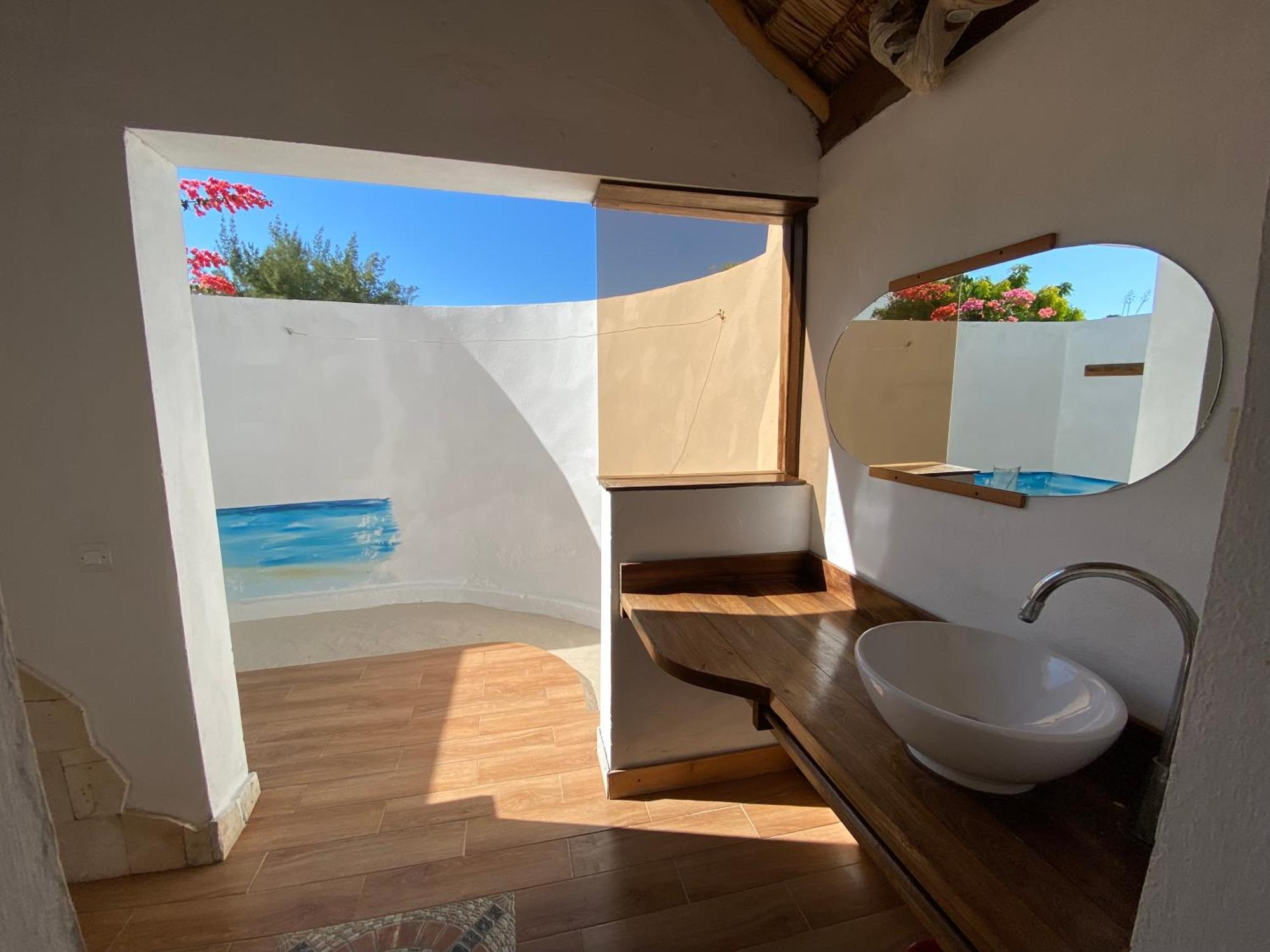 Laguna Blu - Resort Madagascar Andavadoaka ภายนอก รูปภาพ