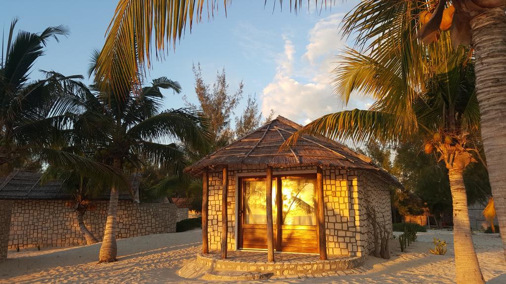 Laguna Blu - Resort Madagascar Andavadoaka ภายนอก รูปภาพ